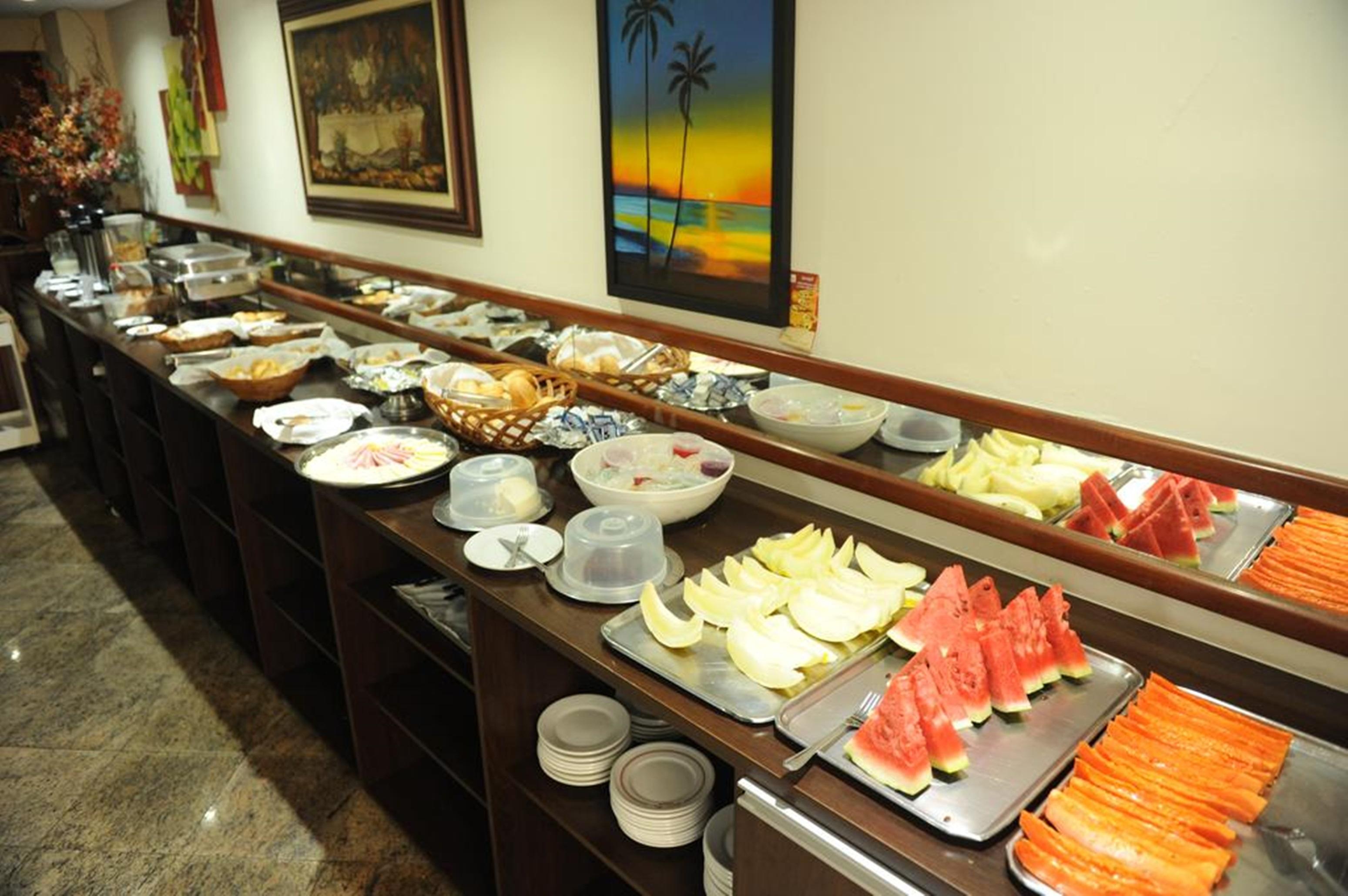 Oft Garden Hotel 戈亚尼亚 外观 照片